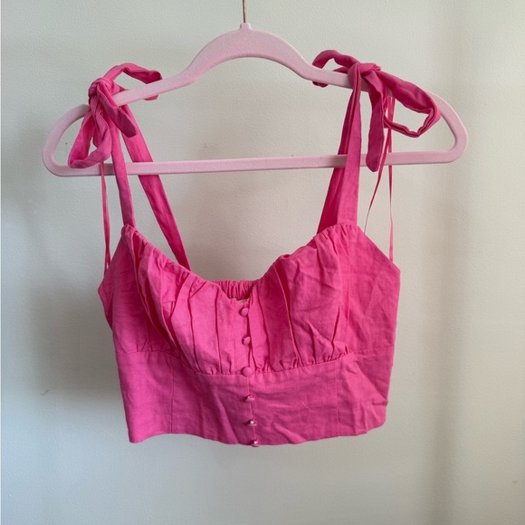 Altar'd State Tops - Altar’D State NWT Pink Sleeveless Crop Top